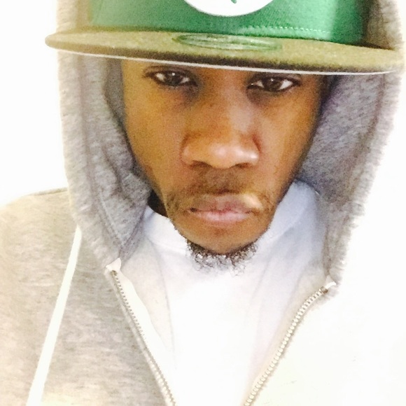 Meet your Posher, Kevin - Picture 1 of 1